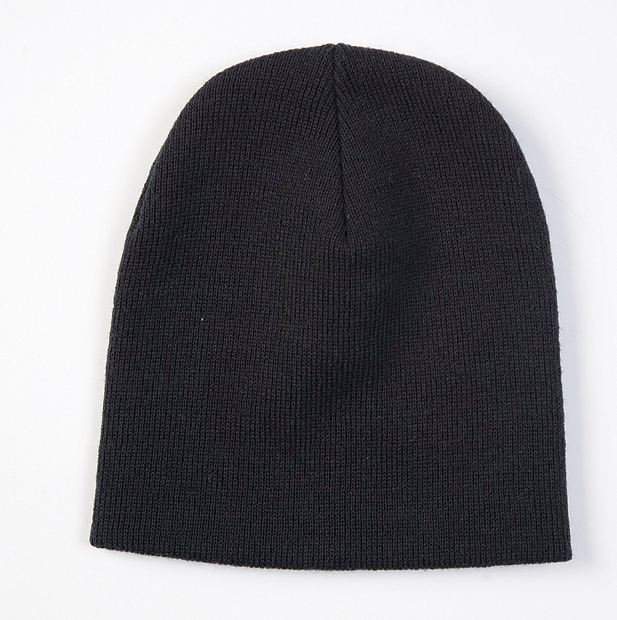 Sur mesure pour vous : broderie personnalisée sur une casquette en tricot de tous les jours